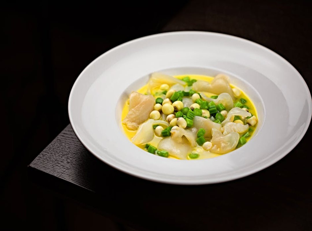 The Golden Main Event: Unforgettable Yellow Dishes